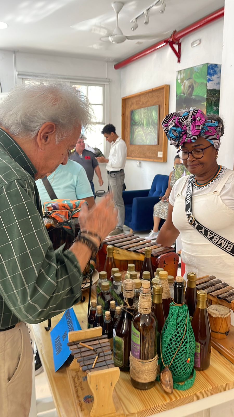 Los emprendimientos mostrandose