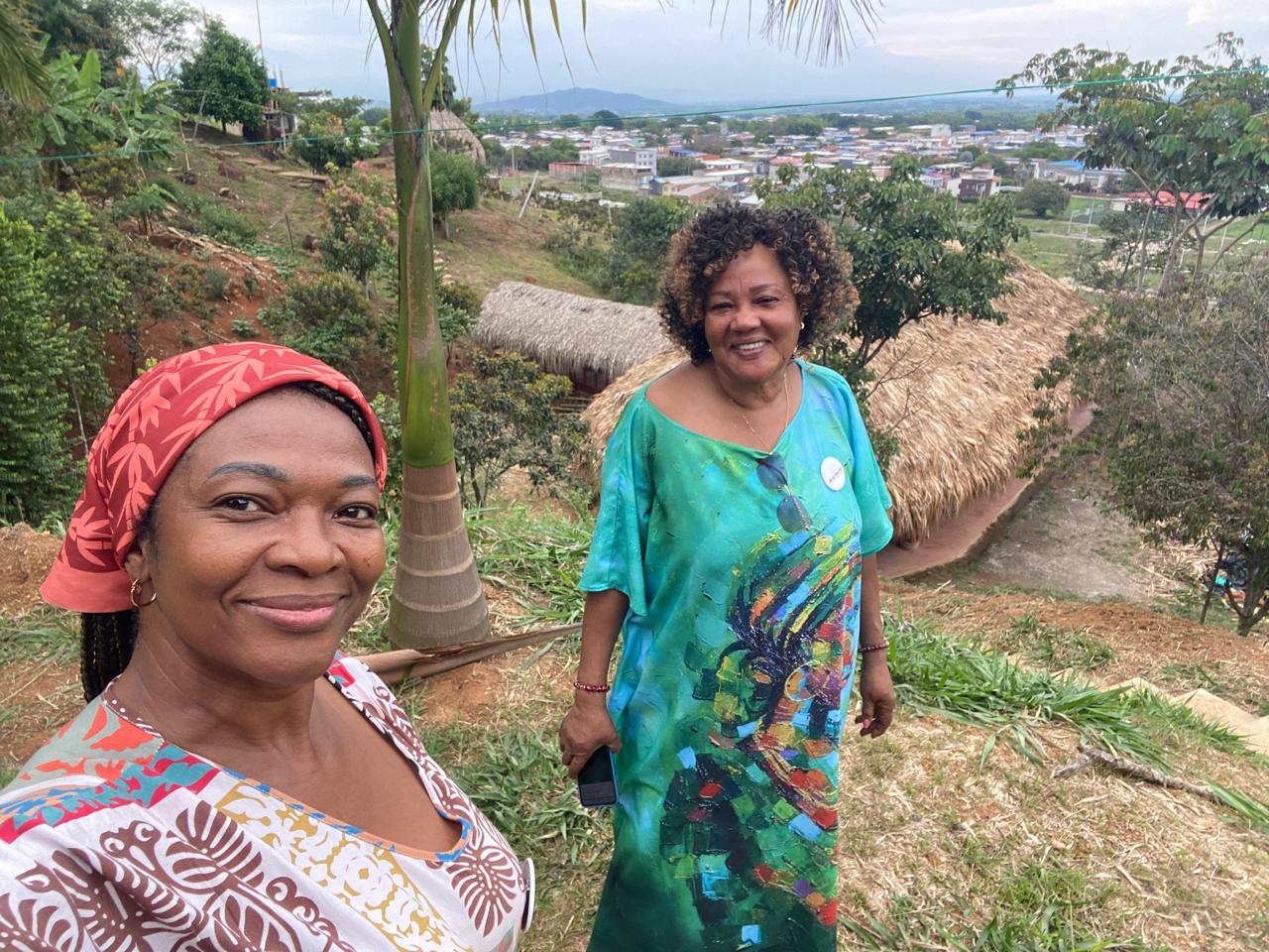 Jeanne Preparando el Bbebedizo Para Compartir